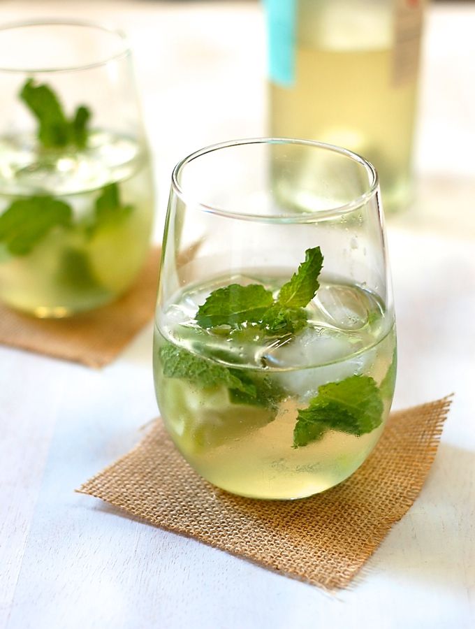 White Wine Mojito